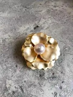 ブローチ フラワー お花　フラワーブローチ　アンティーク風ブローチ