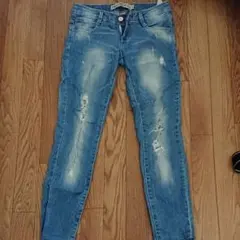 ZARA ダメージ スキニーデニムパンツ