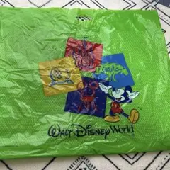 Item thumbnail for item 85b2c8b6-5c5c-4e45-9e44-fdf93239cb90