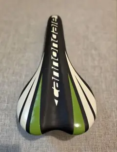 Cannondale純正サドル 黒/白/緑 ストライプデザインのサムネイル