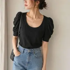 ZARA TPF パフスリーブ 半袖 カットソー ブラック Uネック トップスのサムネイル