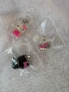 ハローキティ　めじるしアクセサリー