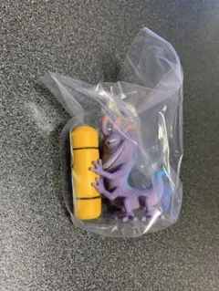 ガチャガチャ　モンスターズインク　ランドール？