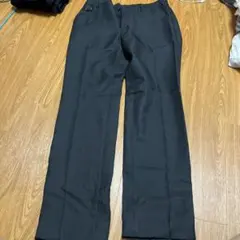 ブラック スラックス