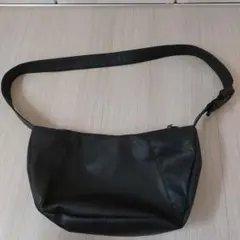 Item thumbnail for item cb310845-88d8-48fe-9856-848afae8f65c