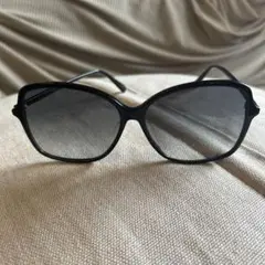 グッチ　gucci サングラス　GG0546SK