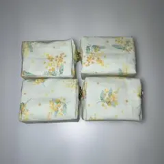ハンドメイド ミモザ柄 ミニポーチ 4個セット 薄グリーン