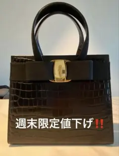 【Salvatore Ferragamo】ハンドバッグ　サフィアーノレザー. Salvatore Ferragamo】ハンドバッグ サフィアーノレザー 黒 - メルカリ