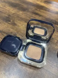 クレ・ド・ポー ボーテ タンクッションエクラ ルミヌ オークル10