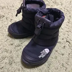 tomoさん ノースフェイス ヌプシ スノーブーツ　キッズ