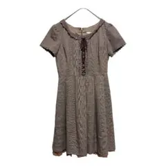 レストローズ　ワンピース　レースアップ　フリル　プリーツ　ファスナー　フェミニン