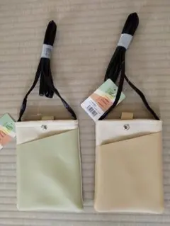 ショルダーバッグ？スマホホルダー？