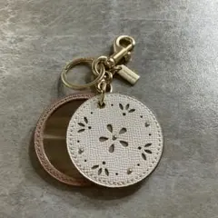 COACH　コーチ　レザー　ミラー　キーホルダー　キーリング　フラワーモチーフ