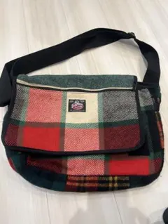 Item thumbnail for item a9732fdd-8d12-4324-8c45-e9190fa16380