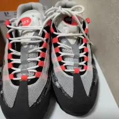 Nike Air Max 95 グレー/レット/ブラック