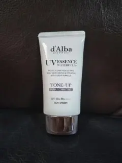 ダルバ ウォーターフルトーンアップ サンクリーム パープル 50ml