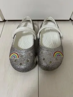 クロックス シルバーラメサンダル