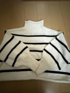 ストライプ タートルネックニット GRL