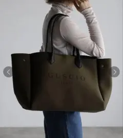 GUSCIO ITALY ネオプレーンロゴトートバッグ カーキのサムネイル
