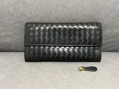 Bottega Veneta長財布