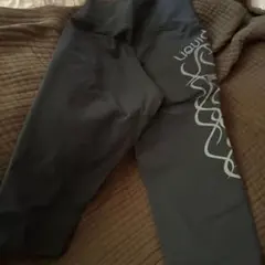 Liquido ヨガパンツ カプリ丈 フィットネスウェア