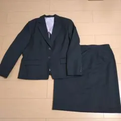 レディース　スカートスーツ　大きいサイズ　23号