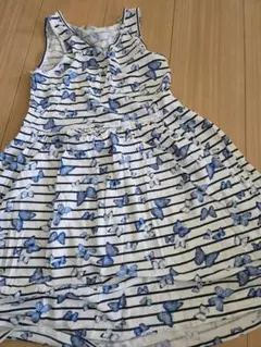 H&M　蝶柄ノースリーブワンピース