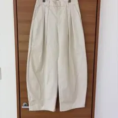 とも⭐︎さま専用　ＧＵチノタックバレルパンツＬサイズ