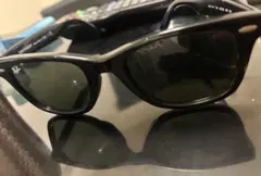 Ray-Ban Wayfarer サングラス ケース付き