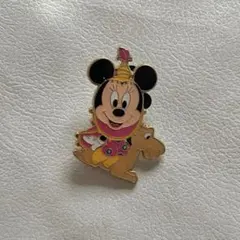 ミニー　ピンバッジ アラジン風デザイン　ディズニーシー アブーズバザール 景品