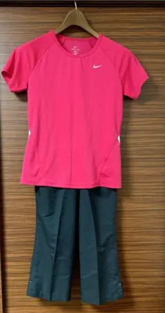 NIKE トレーニングウェア　上下セット