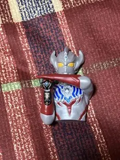 ウルトラマンタイガ　フィギュアマグネットのサムネイル