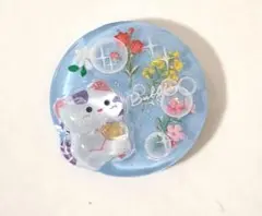 1267」レジンヘアゴム ポニーフック ブローチ マグネット ねこ - メルカリ
