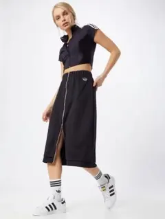 adidas アディダスオリジナルス ジップアップトラックスカート