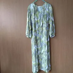 【美品】ユラリ　葉柄 長袖 ロングワンピース　LL