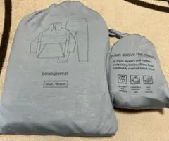 新品エミレーツ航空　男女兼用ラウンジウェア スリッパ、メンズ化粧ポーチ 新品エミレーツ航空 男女兼用ラウンジウェア スリッパ、メンズ