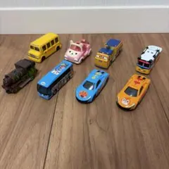 トミカ　まとめ売り　キャラクター系　ディズニー　アンパンマン トーマス