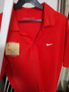 Nikegolf 赤 ポロシャツ