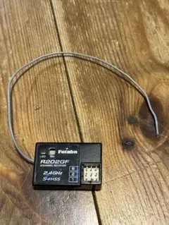 【中古】R202GF 受信機 カー用S-FHSS ③④ Amazon | R202GF カー用受信機(S-FHSS/2HR標準) | ラジコン