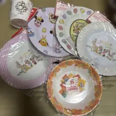 ディズニーのメラニン皿と深皿、プラカップまとめて
