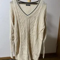 East boy Venus ベージュ Vネック セーター　11号　春夏用