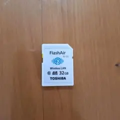 東芝 FlashAir W-03 32GB SDHC Wi-Fi 無線LAN搭載