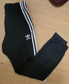 R*n様 adidas SST トラックパンツ Mサイズ