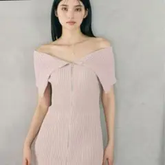 ROYAL PARTY ダブルZIPオフショルタイトニットワンピース