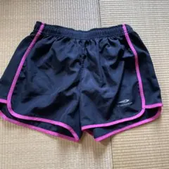 ティゴラ　短パン　レディース　M