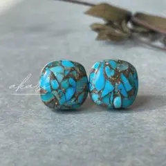 ブルーコッパーターコイズ 10mmスクエアカボションピアス サージカルステンレス