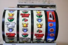 ジャンク不動品　スロット　メフィスト　リールのサムネイル