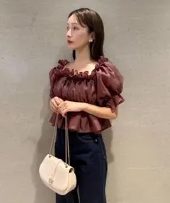 タグ付♡新品♡スナイデル♡ジャガードボリュームギャザーオフショルブラウス♡ワインのサムネイル