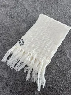 シューラルー マフラー