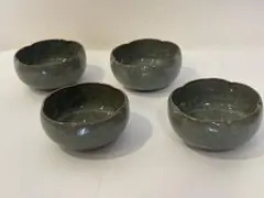 緑色 花形 陶器小鉢の4個セット